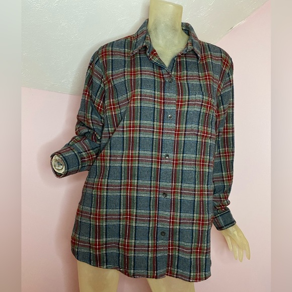 L.L. Bean Women's Flannel Shirt - Picture 5 of 13